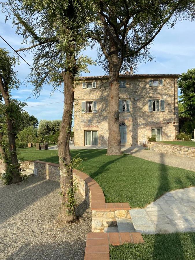 Relais Maria Cristina Bed & Breakfast Chianni Exterior photo