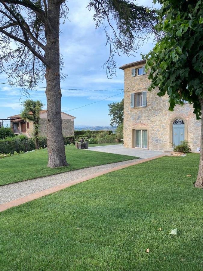 Relais Maria Cristina Bed & Breakfast Chianni Exterior photo