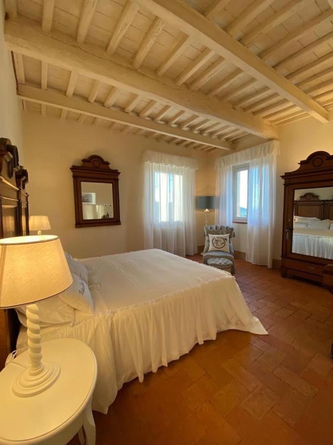 Relais Maria Cristina Bed & Breakfast Chianni Exterior photo