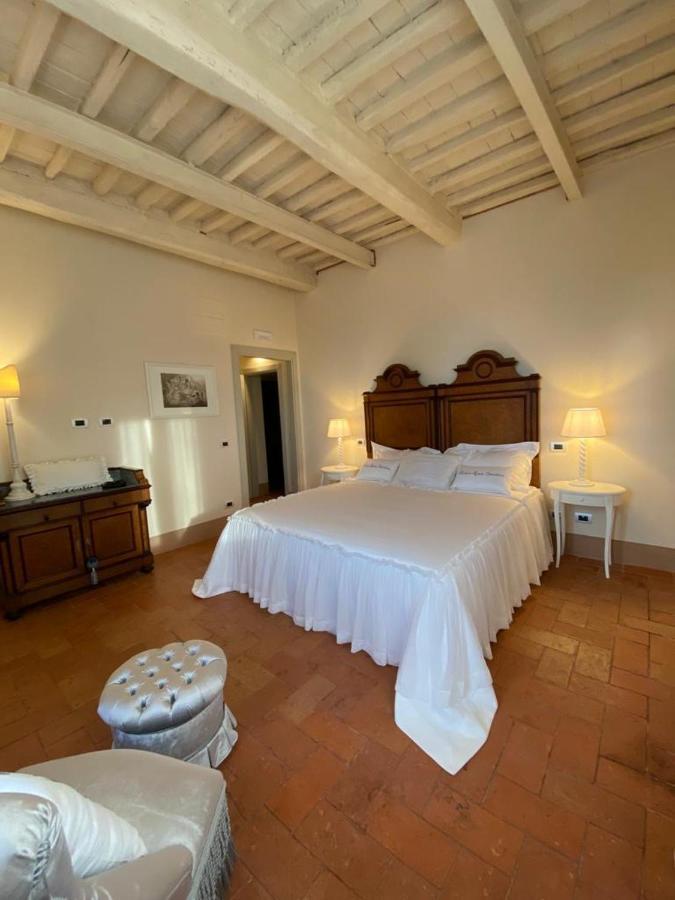 Relais Maria Cristina Bed & Breakfast Chianni Exterior photo